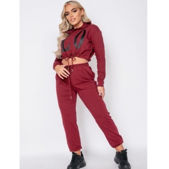 Burgundy Love Print Long Sleeve Hooded Crop Top and Joggers Pants Two Piece Set - Picture 4 of 13